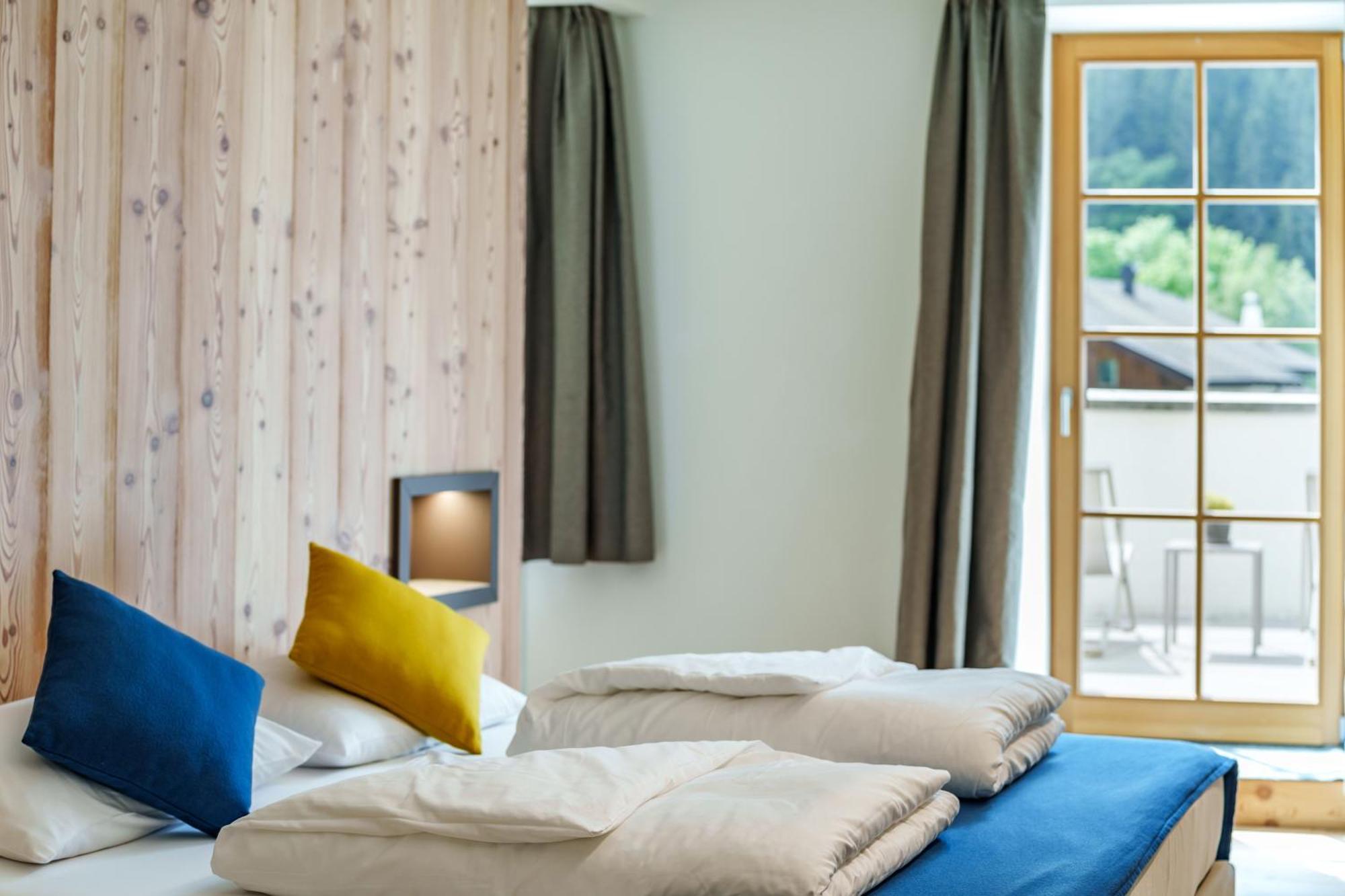 Zum Hirschen Boutique Hotel Val Di Non 운세레리베프로인발데 외부 사진